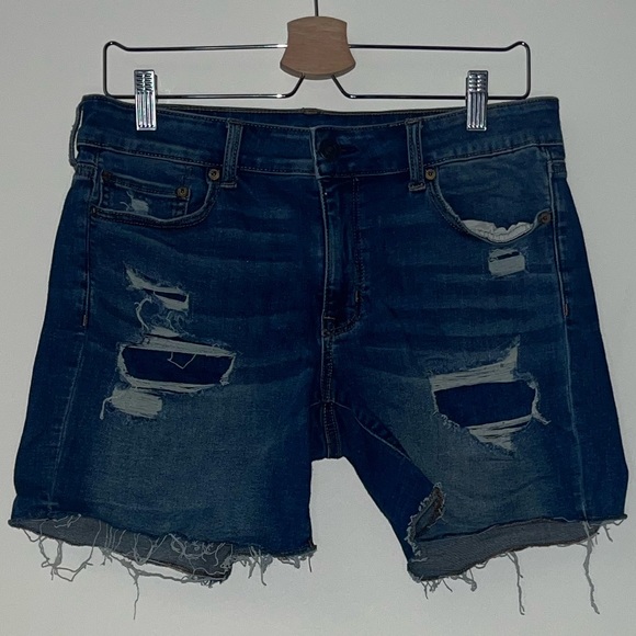 American Eagle Distressed Midi Shorts - Picture 1 of 2